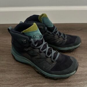 Womens Salomon Outline Mid Gtx - Size 7.5